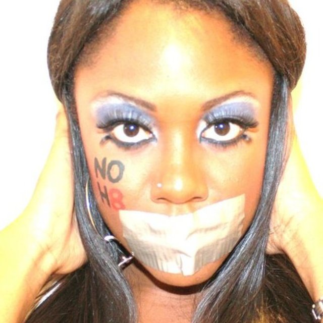 Drue - Join the NOH8 campaign!