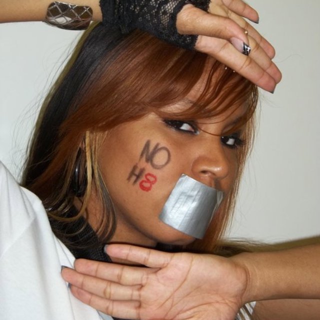 leelee - my NOH8 picture <3