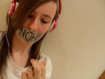 nadine weir - I am bisexual and i support the NOH8 Campaign