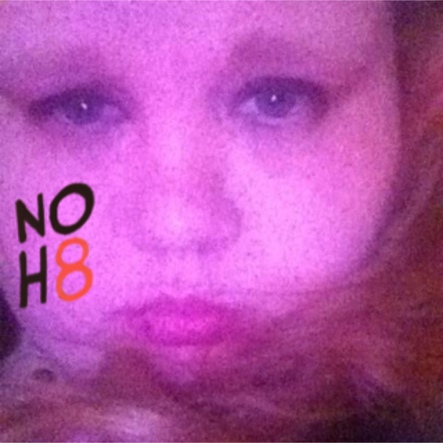 Jeanie Carey - Uploaded by NOH8 Campaign for iPhone