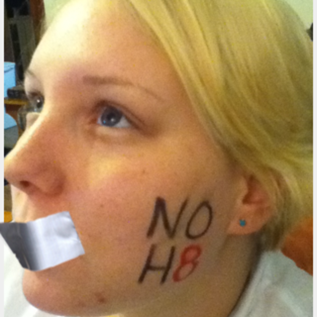 Amanda Hayslett - Uploaded by NOH8 Campaign for iPhone