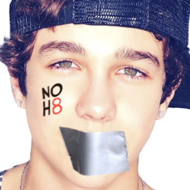 Chloee Phillips - Uploaded by NOH8 Campaign for iPhone