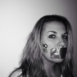 Victoria Kind - Joining in on the NOH8 campaign 