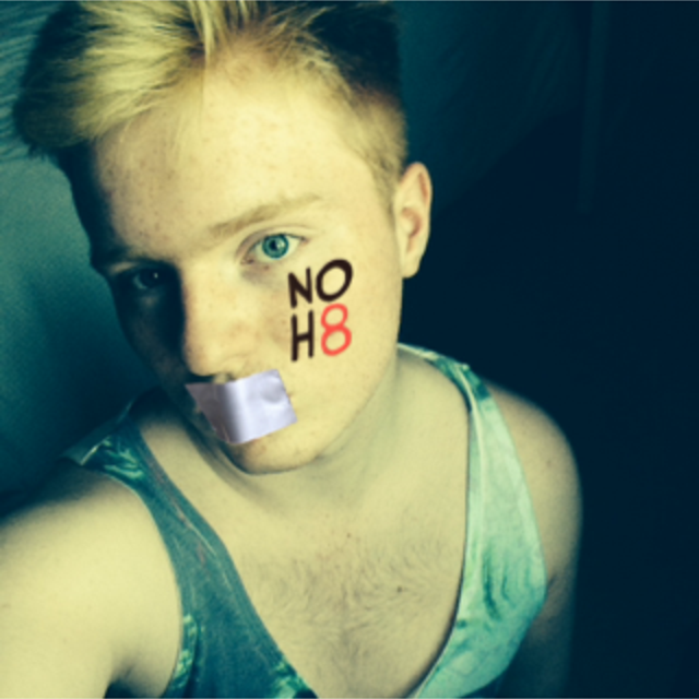 Harry Jones - Uploaded by NOH8 Campaign for iPhone