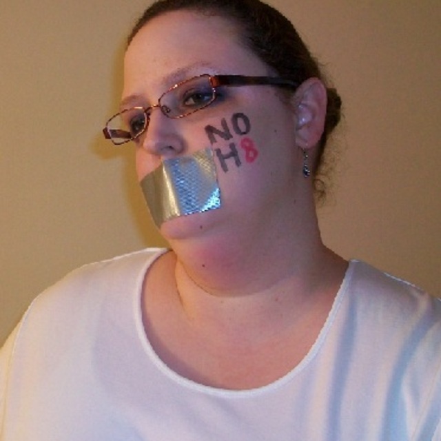 Mynoh8pic_lookingtoright_original