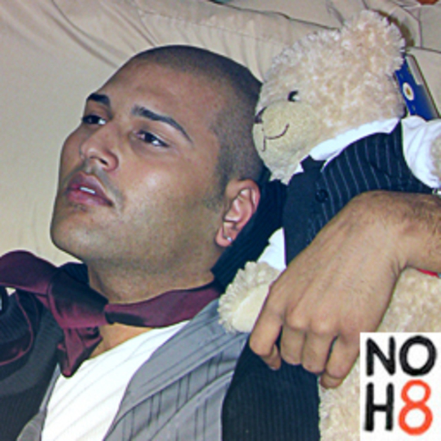 Chrispy - Percy Danforth (my transgender teddy bear) and I.
http://twitter.com/chrisdoodles Chrispy - Percy Danforth (my transgender teddy bear) and I.
http://twitter.com/chrisdoodles