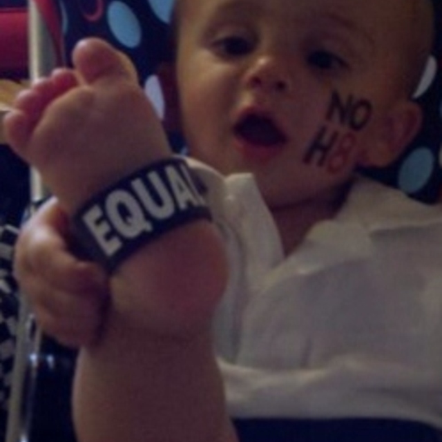 florencia norton - Noah showing support for NoH8 and Equality!