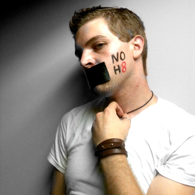 Noh8_retouch_original