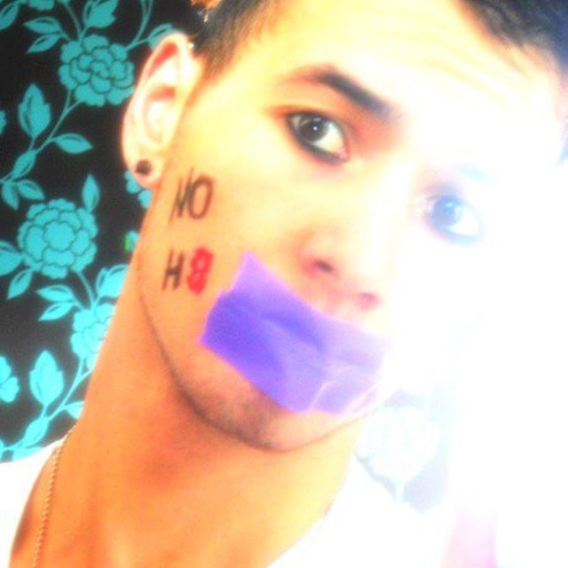 Max Burger - NOH8.