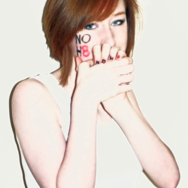 Lisa Barron - NOH8. No discrimination. 