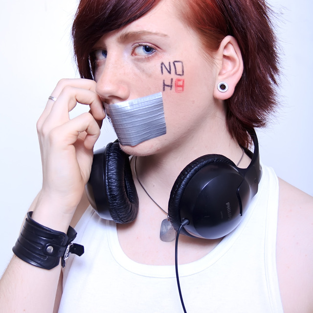 Ronja Wann - Sag NEIN zum HASS. / Say NO to H8.

Photo by Patrizia M.