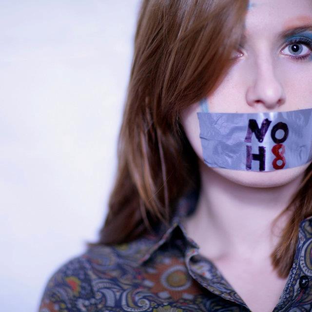 Lindsay Katt - Musician Lindsay Katt, expressing her emotions about oppression without words. Lindsay Katt - Musician Lindsay Katt, expressing her emotions about oppression without words.