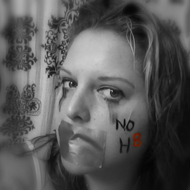 Noh8blkandwhite_original