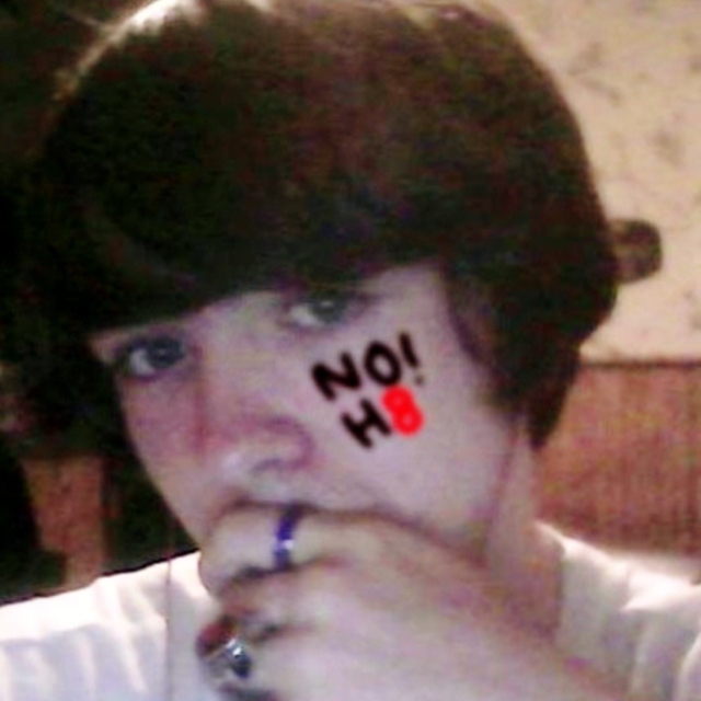 Jhonathan Kunesch - NO! H8 Everyone deserves to be respected not bullied.