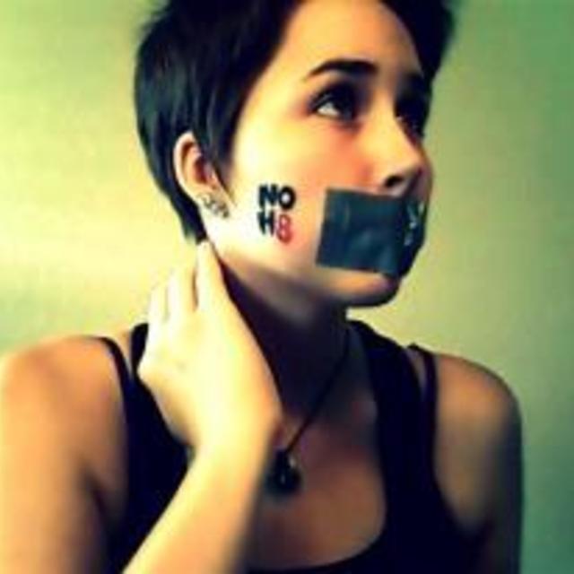 Jessica  Luhman - NOH8 Just love <3