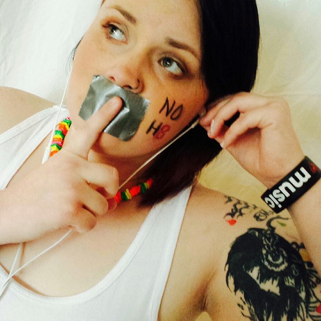 Sarah Ellington - Noh8