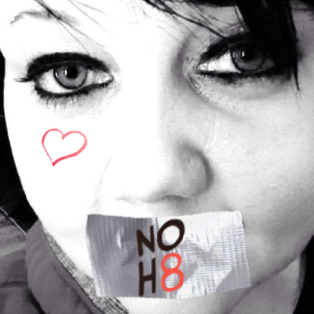 Jennifer  Doe  - Uploaded by NOH8 Campaign for iPhone