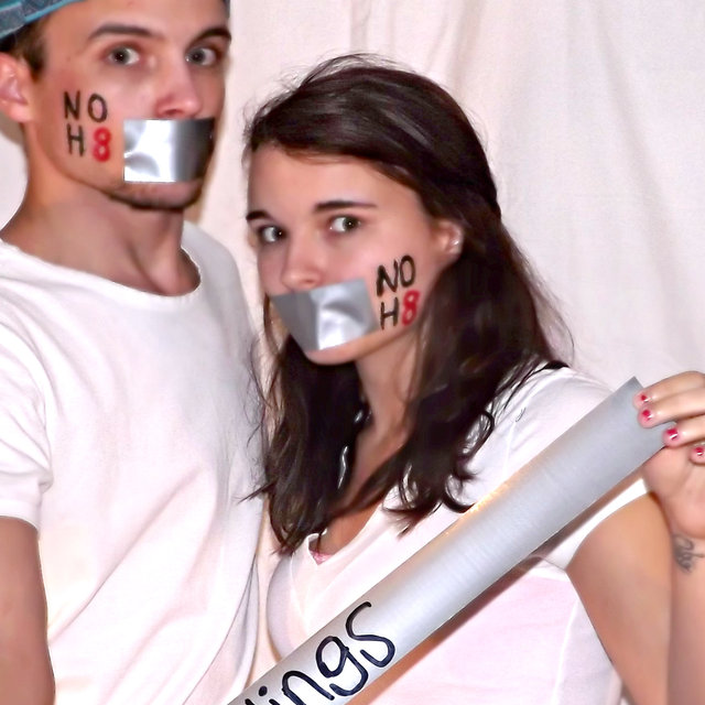 Noh8sibling_original