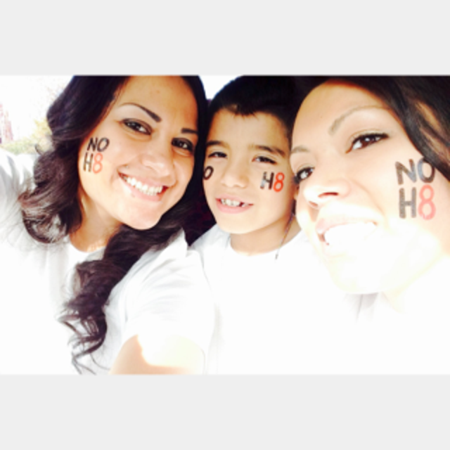 Maxine Sandoval - Uploaded by NOH8 Campaign for iPhone